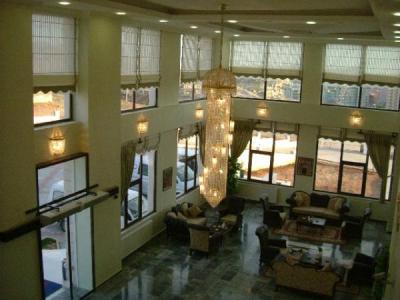 Yay Grand Hotel 마르딘 외부 사진